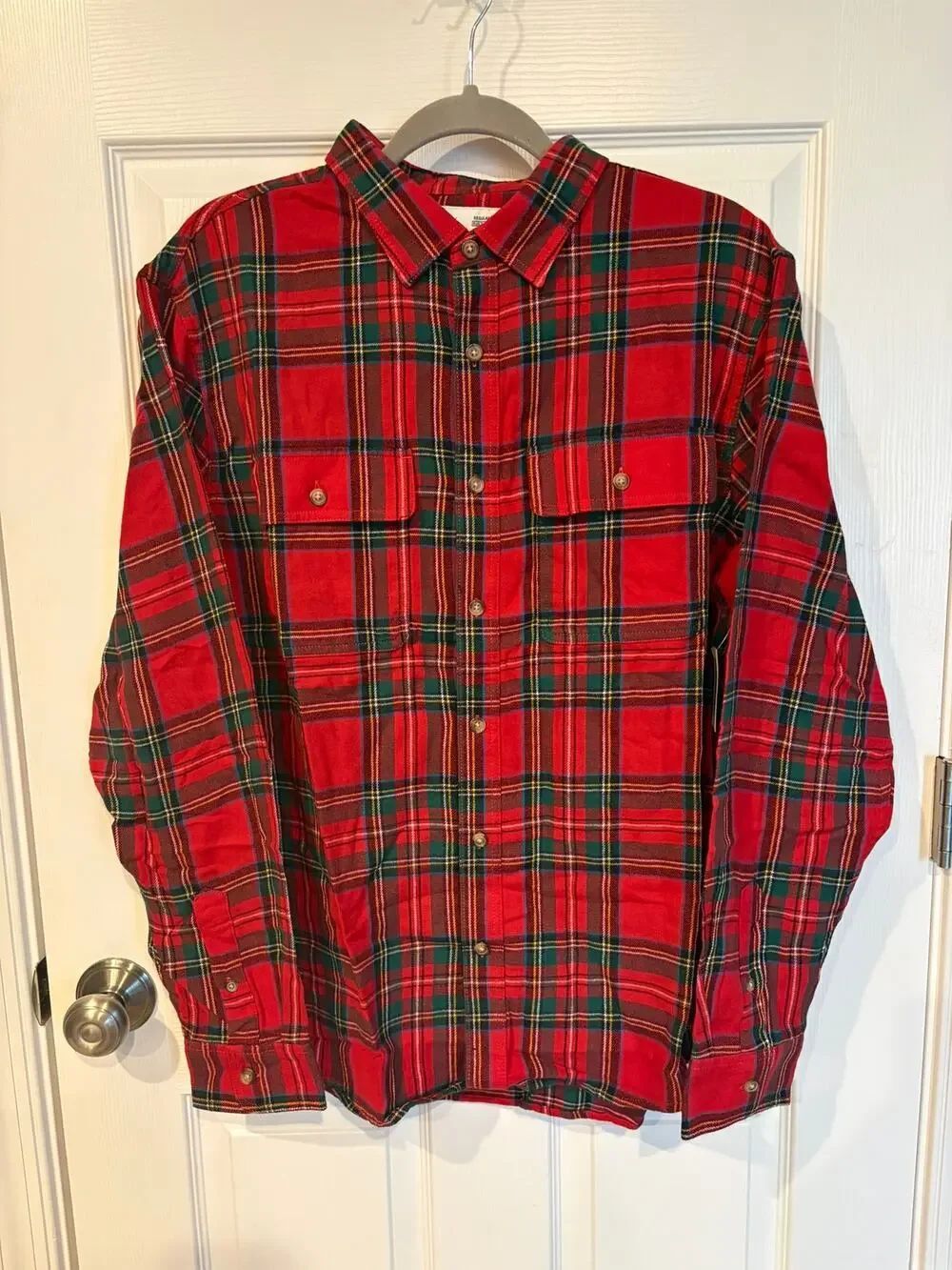 Old Navy Regular Fit Built in Flex Flannel Red Large